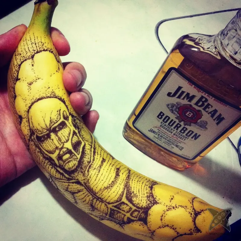 Рисунки на бананах