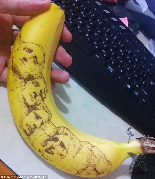 Рисунки на бананах