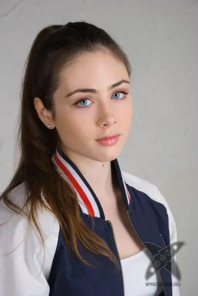 Девочка из рекламы сока